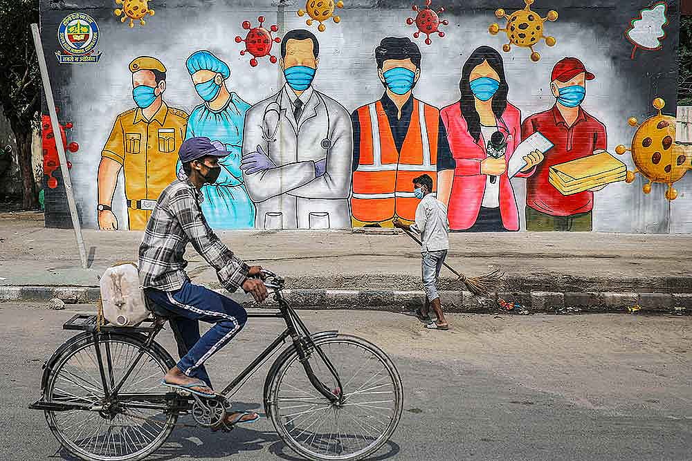 COVID-19: India Records 2,700 Cases, 7 Deaths; Kerala, Maharashtra, Delhi Worst Affected - | representational image
