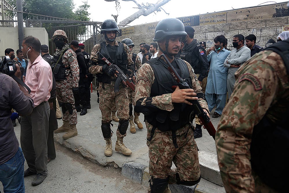 Karachi Terror Attack: 6 Terrorists Killed, 4 Rangers Dead in Base Assault - null