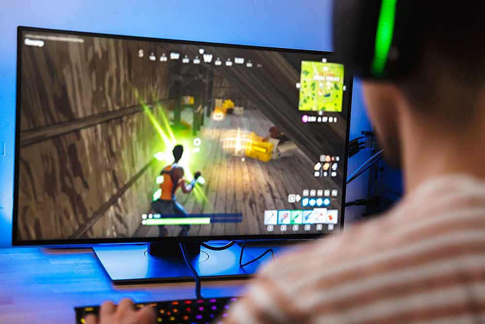 Business Of Online Gaming In India: Big Bucks, Bigger Consumer Base And Biggest Issues