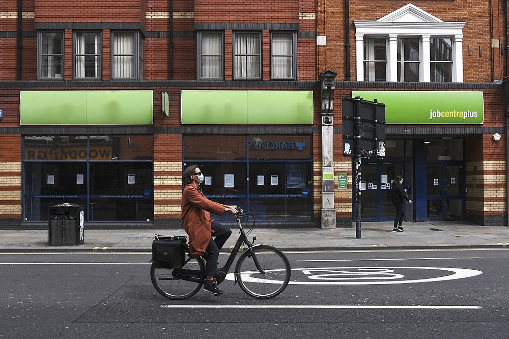 UK Economy Officially In Recession After 20.4% Second Quarter Slump