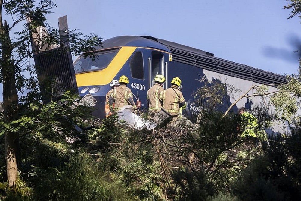 3 Dead, 6 Injured After Train Derails Amid Storm In Scotland