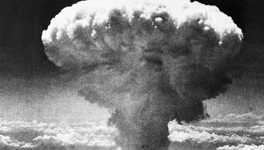 Stories Of Hiroshima Survivors Desperate To Rid The World Of Nuclear Bombs - null