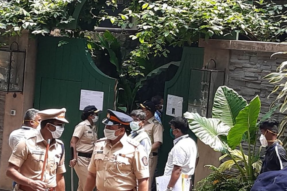 Prophet Muhammad Row: Mumbai Police Reaches Delhi To Hand Over Summons To Nupur Sharma