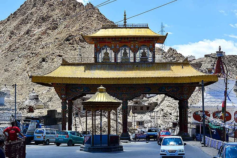 Ladakh to Get Seven District Hill Councils and UT-Level Body Under Article 371 - null