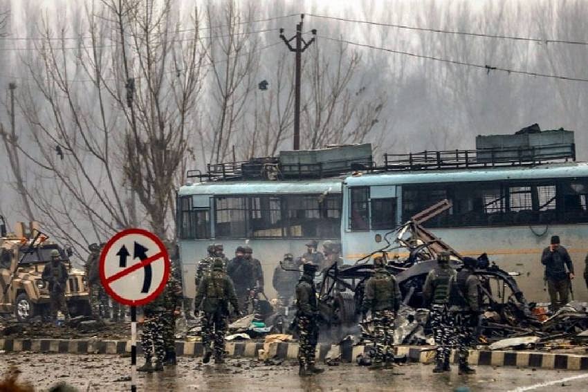 Arnab Goswami's Leaked WhatsApp Transcripts Prove Pulwama Was Indian Operation: Pakistan