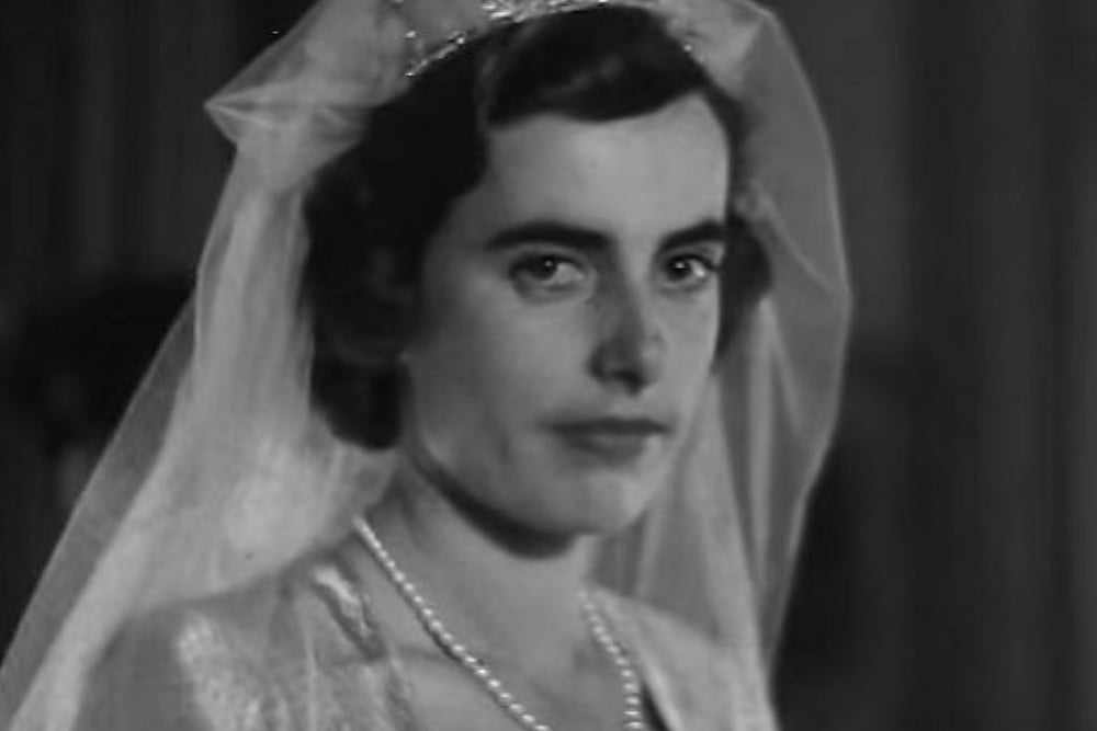 London: Collection Of 350 Items Belonging To Patricia Mountbatten To Go Under The Hammer