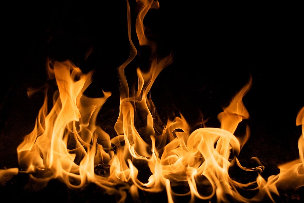 Fire breaks out at a private eye hospital in west Delhi's Paschim Vihar |