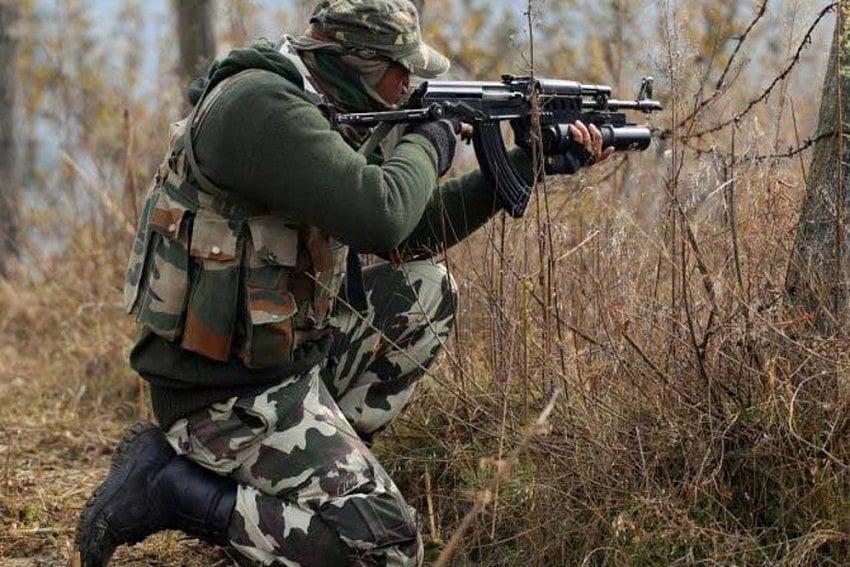 Security Forces Trap 2 Militants During Encounter In J&K's Pulwama