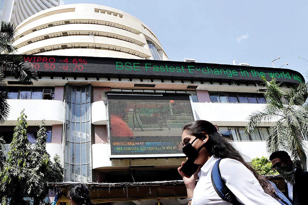 Markets Plunge For 2nd Day; IT, FMCG Stocks Skid