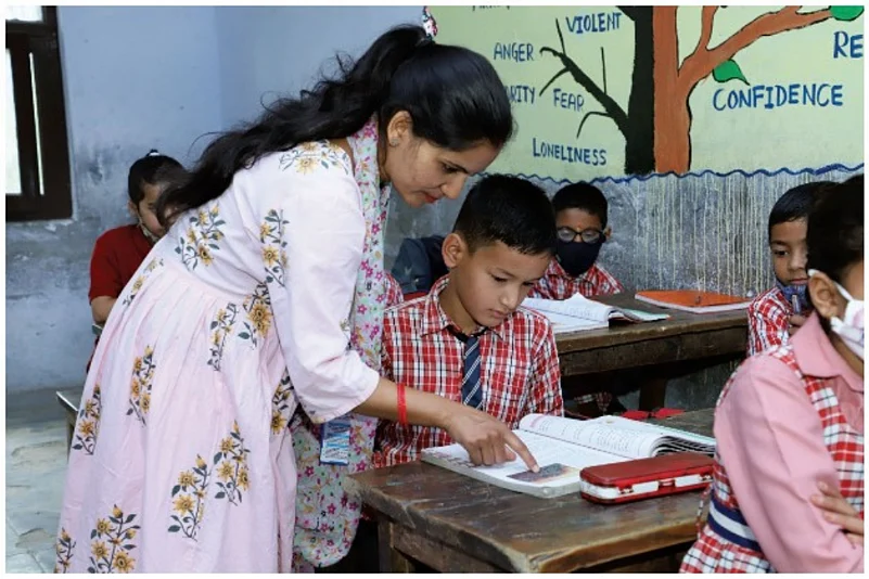 8,000 Zero-Enrolment Schools Employ 20,000 Teachers In Indi