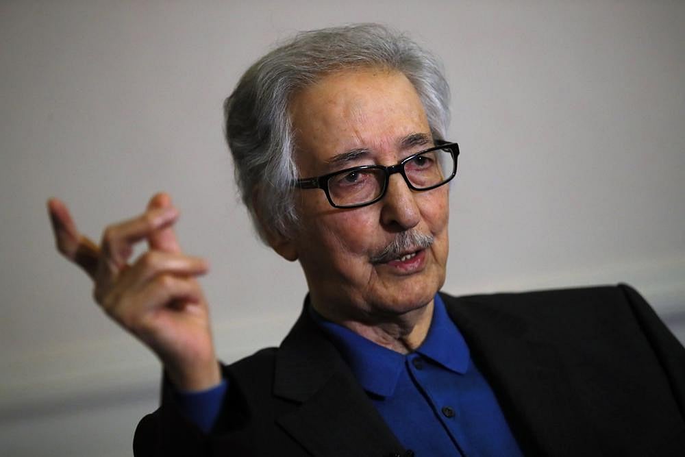 Iran's First President After 1979 Islamic Revolution Abolhassan Banisadr Dies