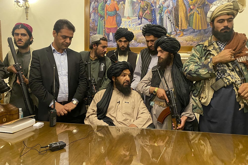 Taliban Rules Out Cooperation With US To Contain Islamic State