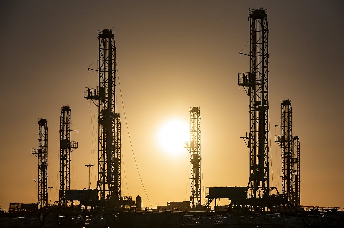 US To Hold Huge Crude Oil Sale In Gulf Of Mexico After Climate Talks