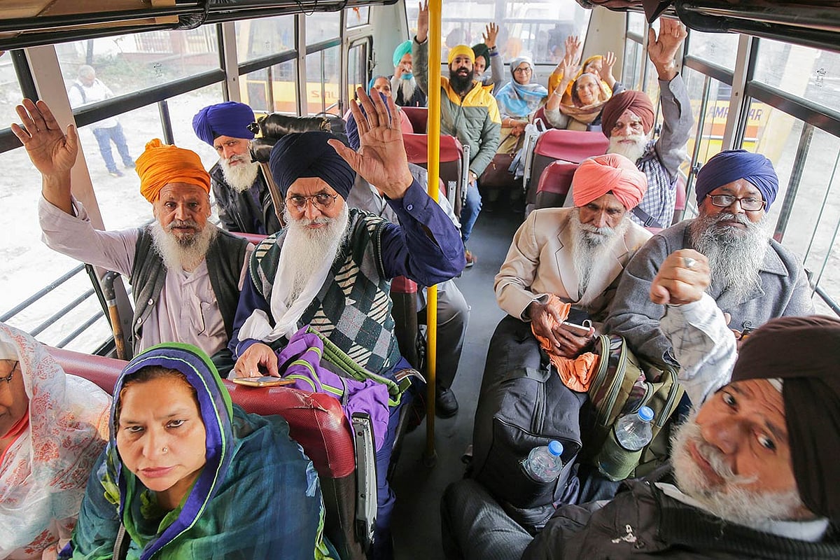In A Massive Relief To The Devotees, Kartarpur Corridor Reopens To Mark The Occasion Of Gurupurab