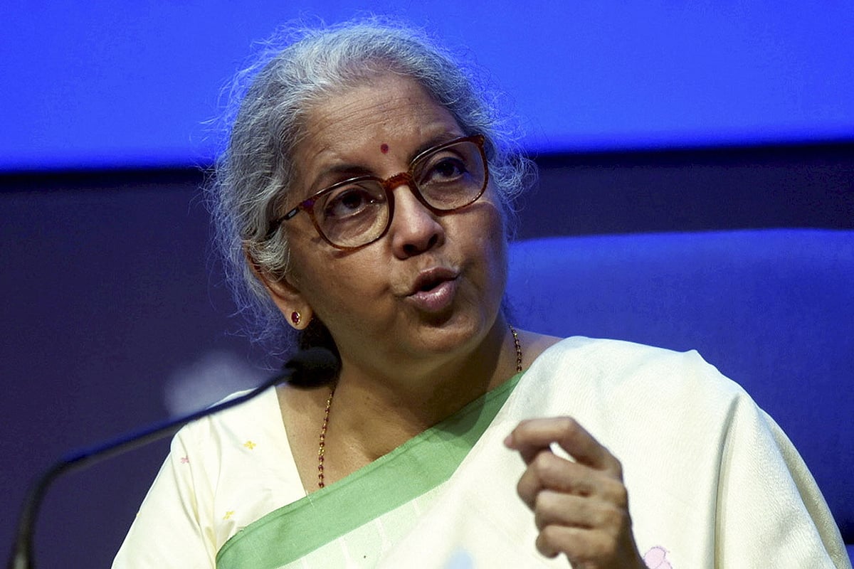 In Jammu And Kashmir, Sitharaman Hands Over Credit Sanction Letters Of Rs 306 Crore To 145 Beneficiaries