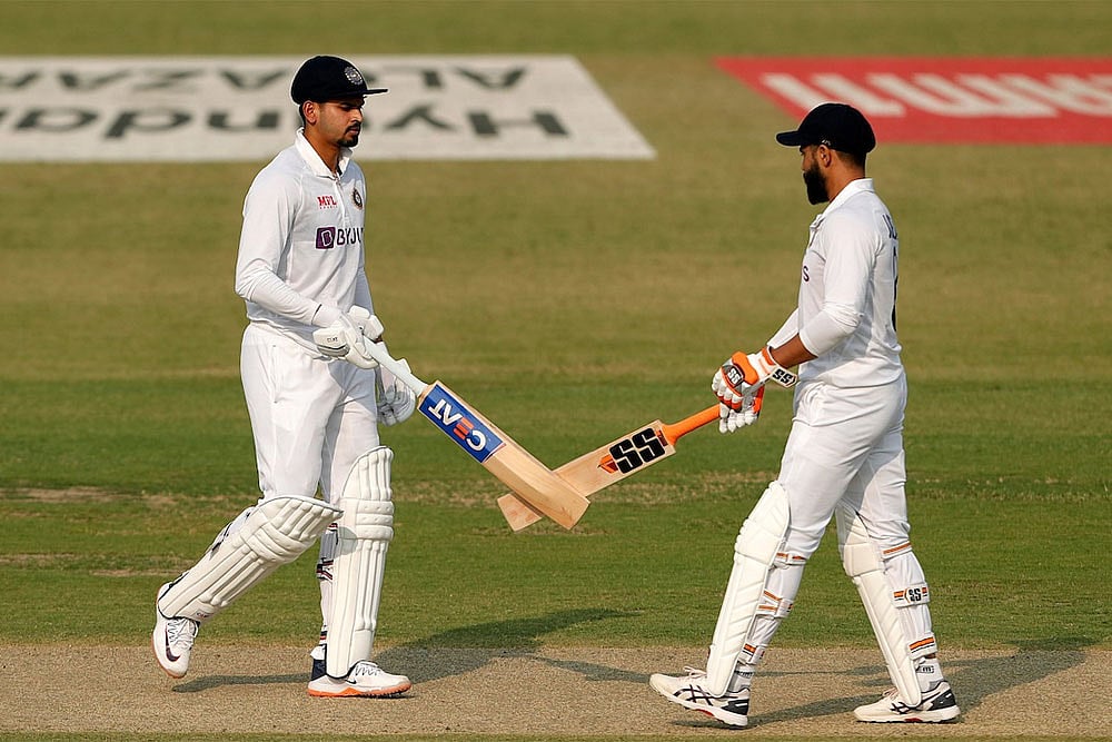 IND Vs NZ, First Test, Day 1: Shreyas Iyer-Ravindra Jadeja Stand Lifts India, 258/4 At Stumps - Highlights