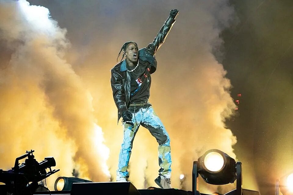 AstroWorld Festival Tragedy: Massive Crowd At Travis Scott Concert Leaves 8 Dead In US