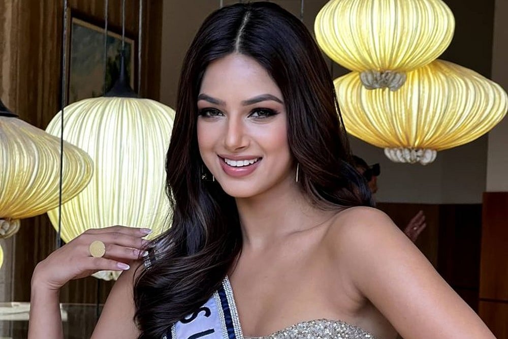 Harnaaz Sandhu Wins Miss Universe; Priyanka Chopra, Kareena Kapoor Khan, And Others Congratulate Her