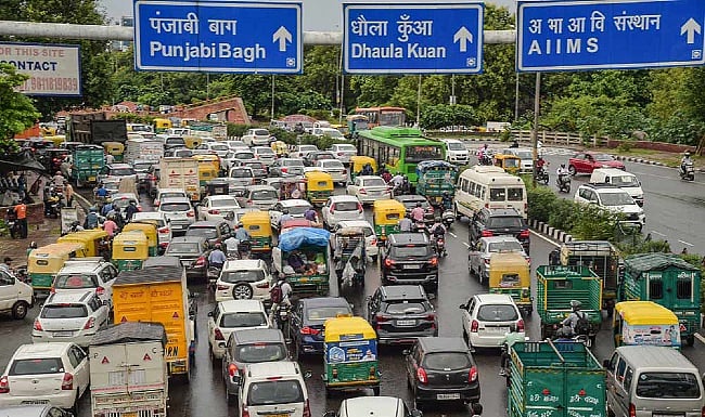 Delhi govt to deregister all diesel vehicles that complete 10 yrs on Jan 1