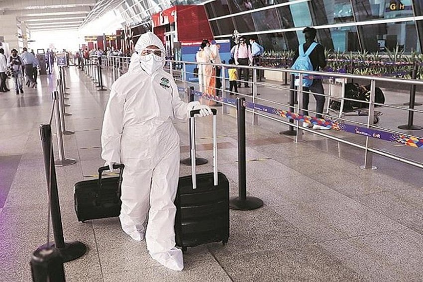Omicron Covid-19: 200 Cases Detected Across India So Far; Active Cases Continue To Fall
