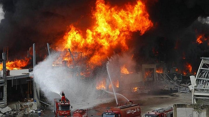 2 Killed, 1 Injured In Suicide Blast In Peshawar - null