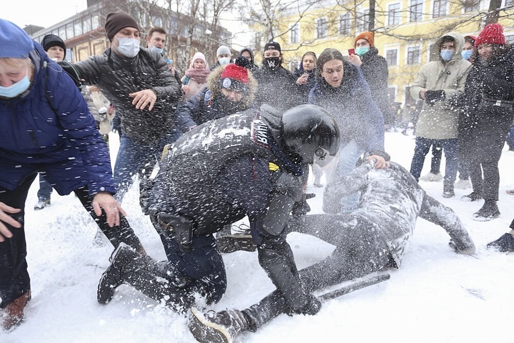 Pro-Alexei Navalny Rallies Rock Russia, Over 5,000 Arrested