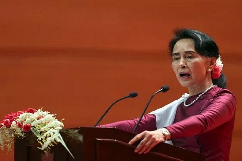 Aung San Suu Kyi
