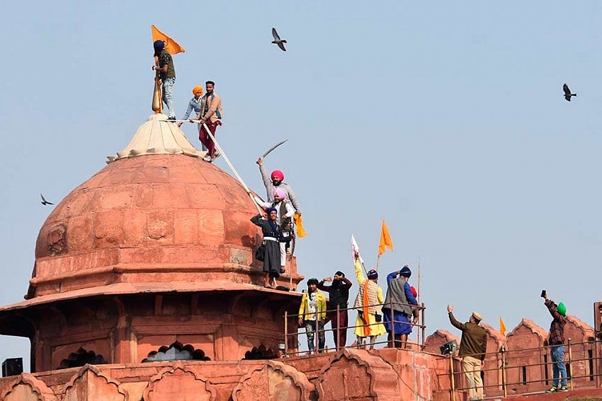 R-Day Violence: Delhi Police Releases Photos Of 20 More People To Identify Miscreants