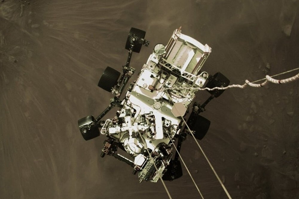 Mars Rover's Giant Parachute Carried Secret Message