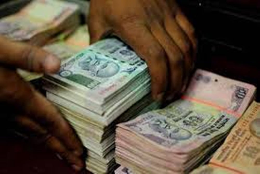 Indian Economy Grows By 0.4 In October-December