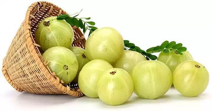 Three Simple Immunity Boosting Ingredients To Add To Your Diet