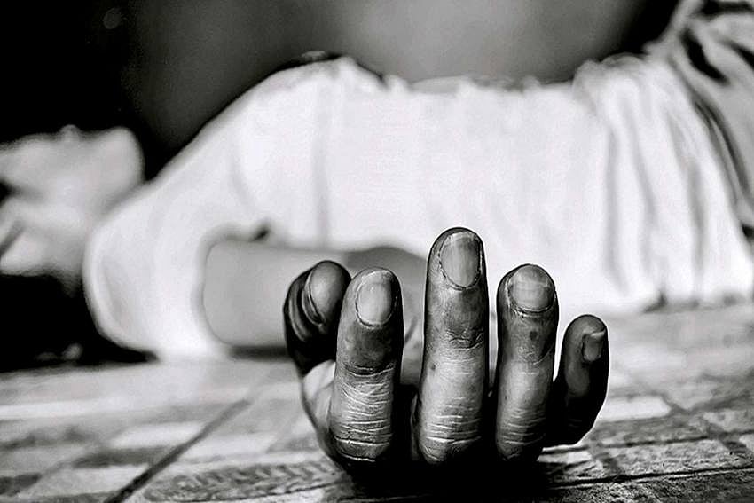 Maharashtra: 'Lady Singham' Shoots Herself, Accuses Colleague In Suicide Letter