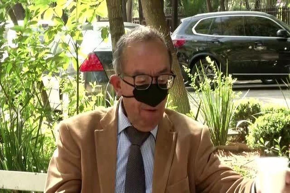 Nose-Only Covid-19 Mask Leaves Netizens Amused, Watch Video Here