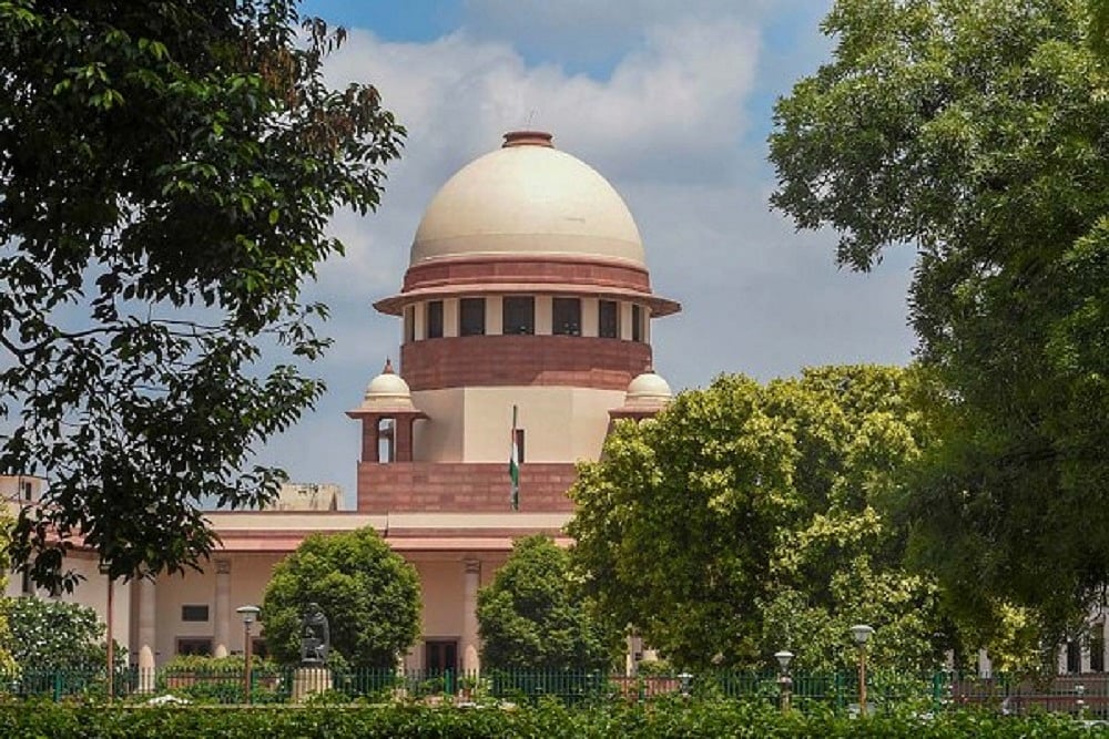 SC Stays Case On Merger Of Future Retail Ltd With Reliance Retail