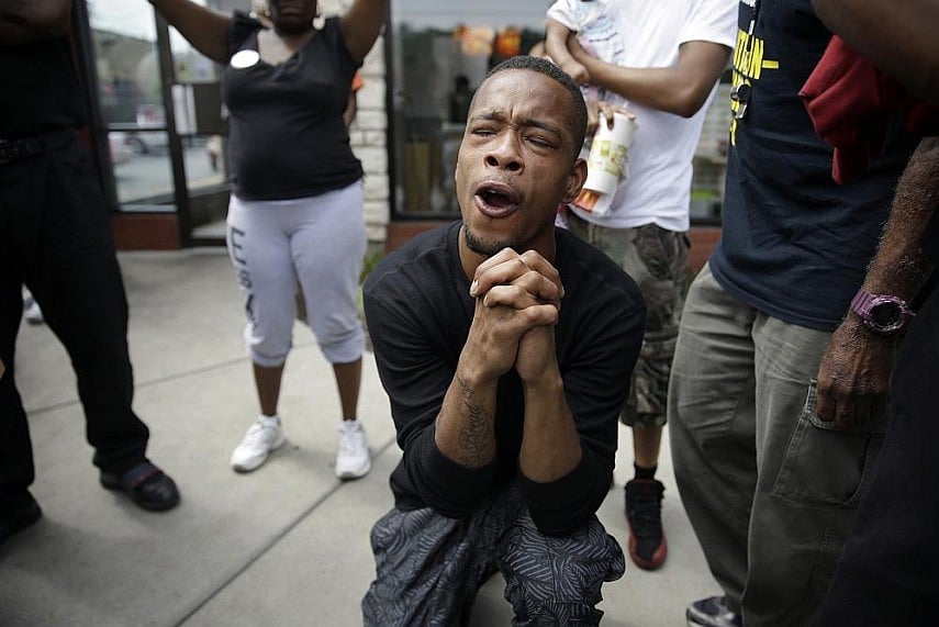 North Carolina Deputy Fatally Shoots Black Man While Executing A Search Warrant