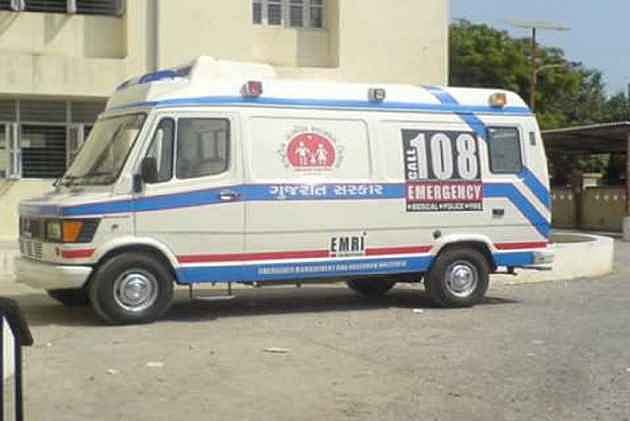 Maharashtra Shocker! Bodies Of 22 Covid Victims Stuffed In One Ambulance