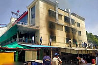 Fire At Hospital In Chhatrapati Sambhajinagar Triggers Evacuation Of 58 Patients, Including Nine Newborns Representational Image