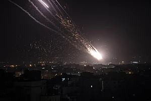 File : Israel, Gaza Militants Engage In Heavy Heavy Firefight