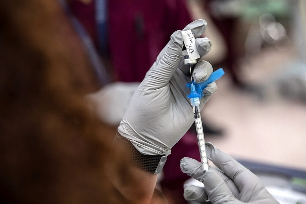 UK Study Shows Mixing AstraZeneca And Pfizer Vaccines Can Be Safe