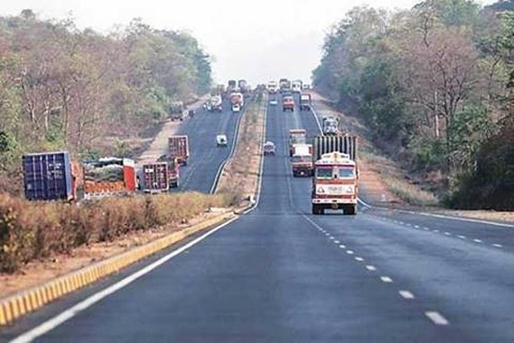 Delhi Traffic Police Revises Maximum Speed Limits For All Types of Vehicles; Check Details