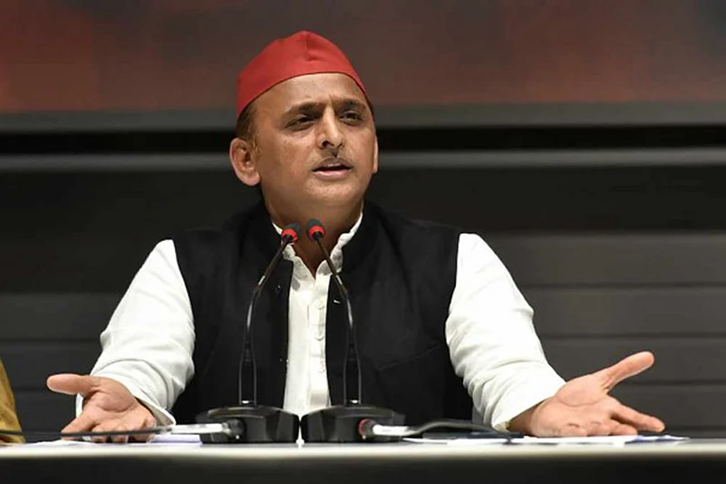 Facebook Suspends Akhilesh Yadavs Official Page
