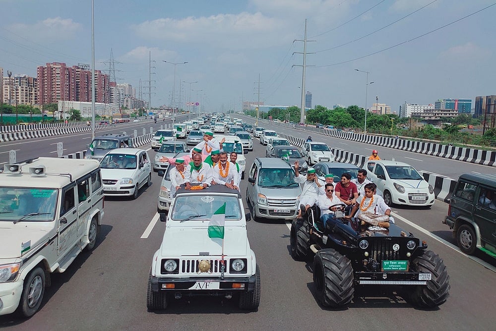 Farmers Return To Delhi Borders; To Mark Seven Months Of Protest