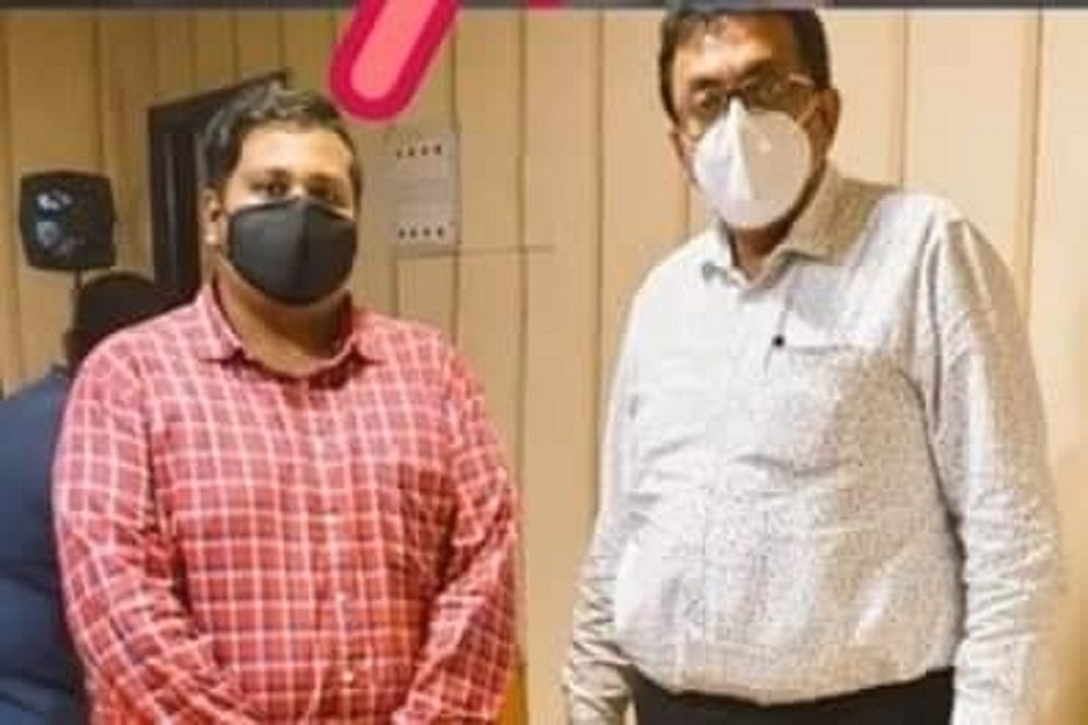Portrait Of An Ace Kolkata Conman Held For Fake Covid-19 Vaccination