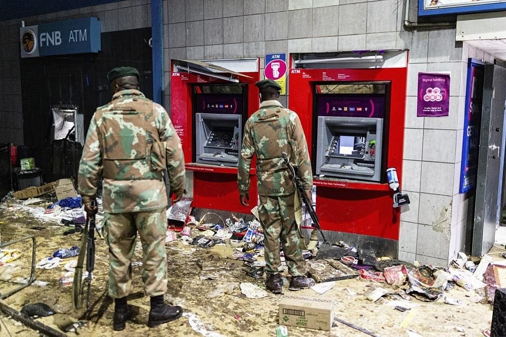 As Riots Continue Unabated In South Africa, Death Toll Rises To 72