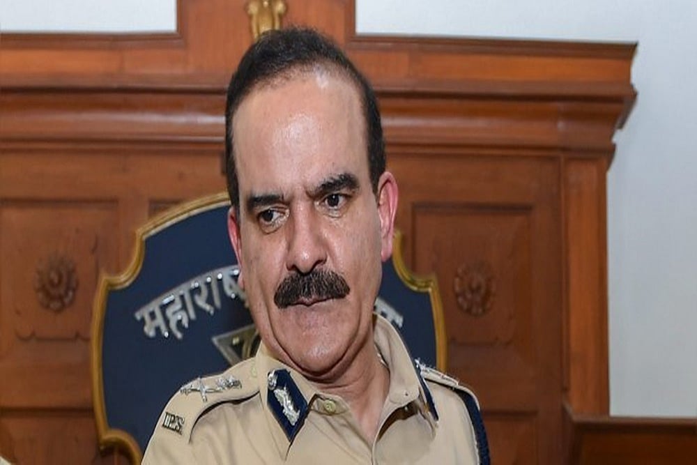 Extortion Case: FIR Against IPS Officer Param Bir Singh, 5 Other Cops
