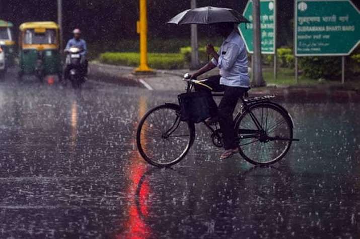 Delhi Faces Waterlogging And Traffic Congestion Due To Heavy Rains