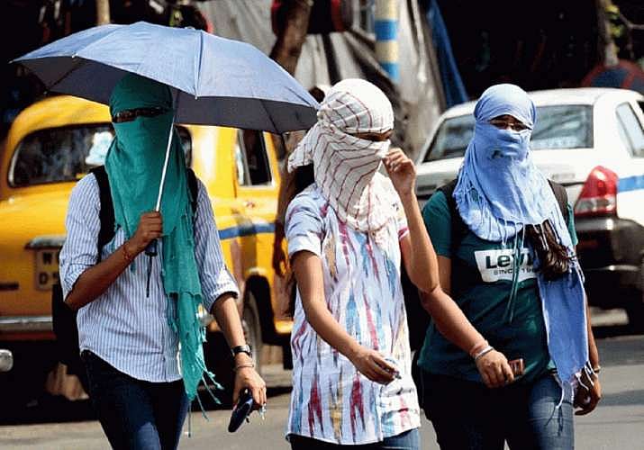 File Pic : Yellow Alert Sounded In Delhi As Capital Braces For Extreme Hot Weather