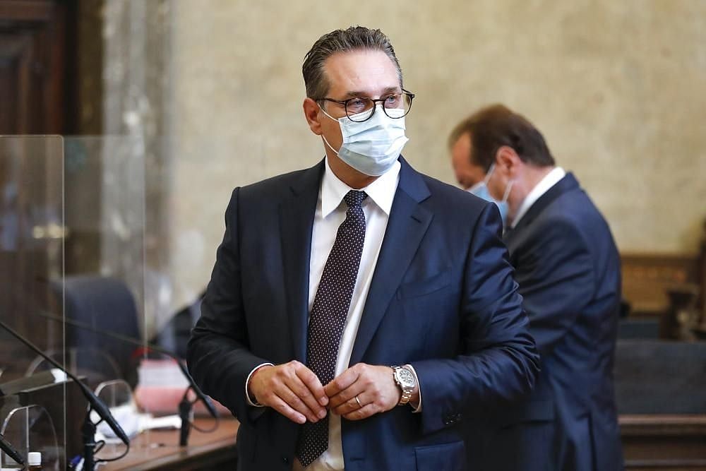 Austria's Ex-Vice Chancellor On Trial For Corruption Charges