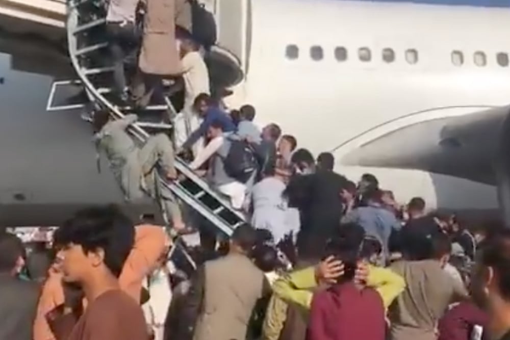 7 Killed In Kabul Airport Stampede As Scared Afghans Tried Fleeing Taliban
