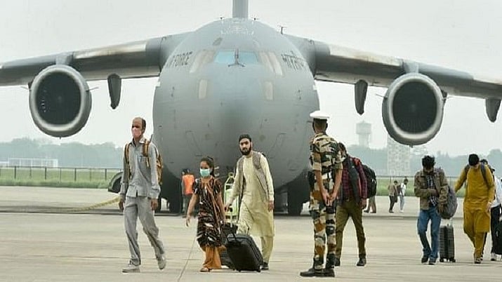 Pakistan Helps US Embassy, Prepares To Welcome 4,000 Evacuees From Afghanistan